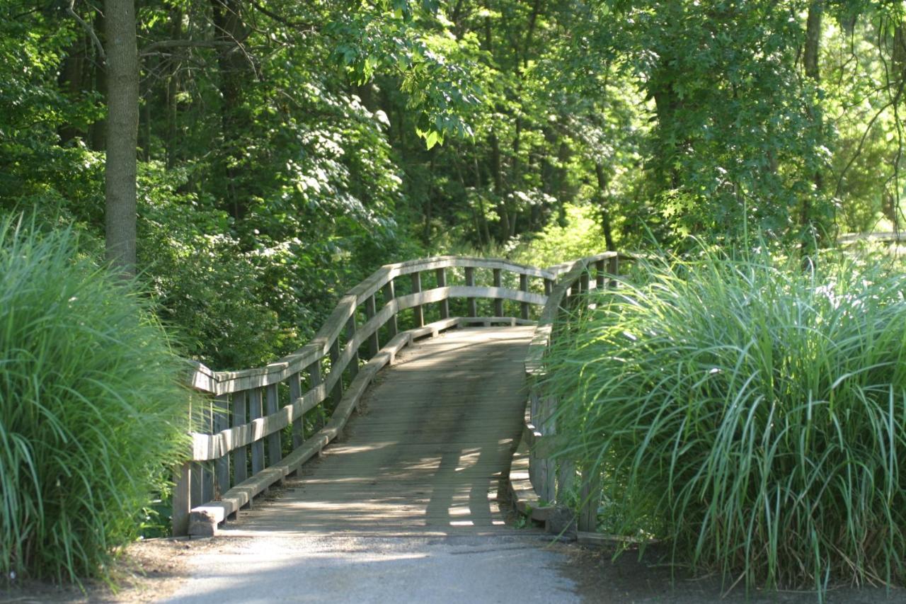 | Bridges Guest Quarters