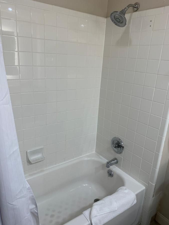 Queen Room with Two Queen Beds - Non-Smoking at Wingate by Wyndham Brighton