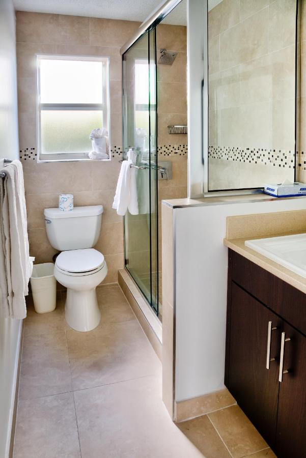 | Prestige Hotel Vero Beach