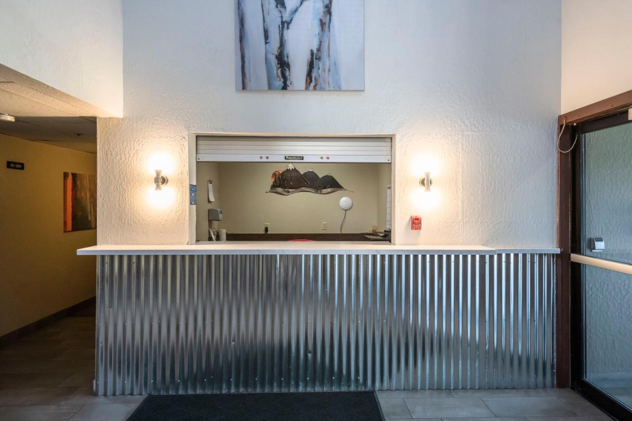 | Inn At Truckee