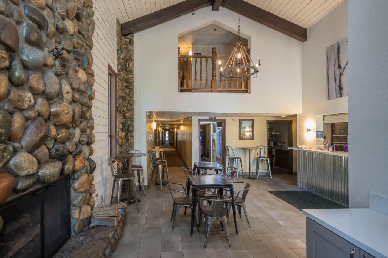 | Inn At Truckee