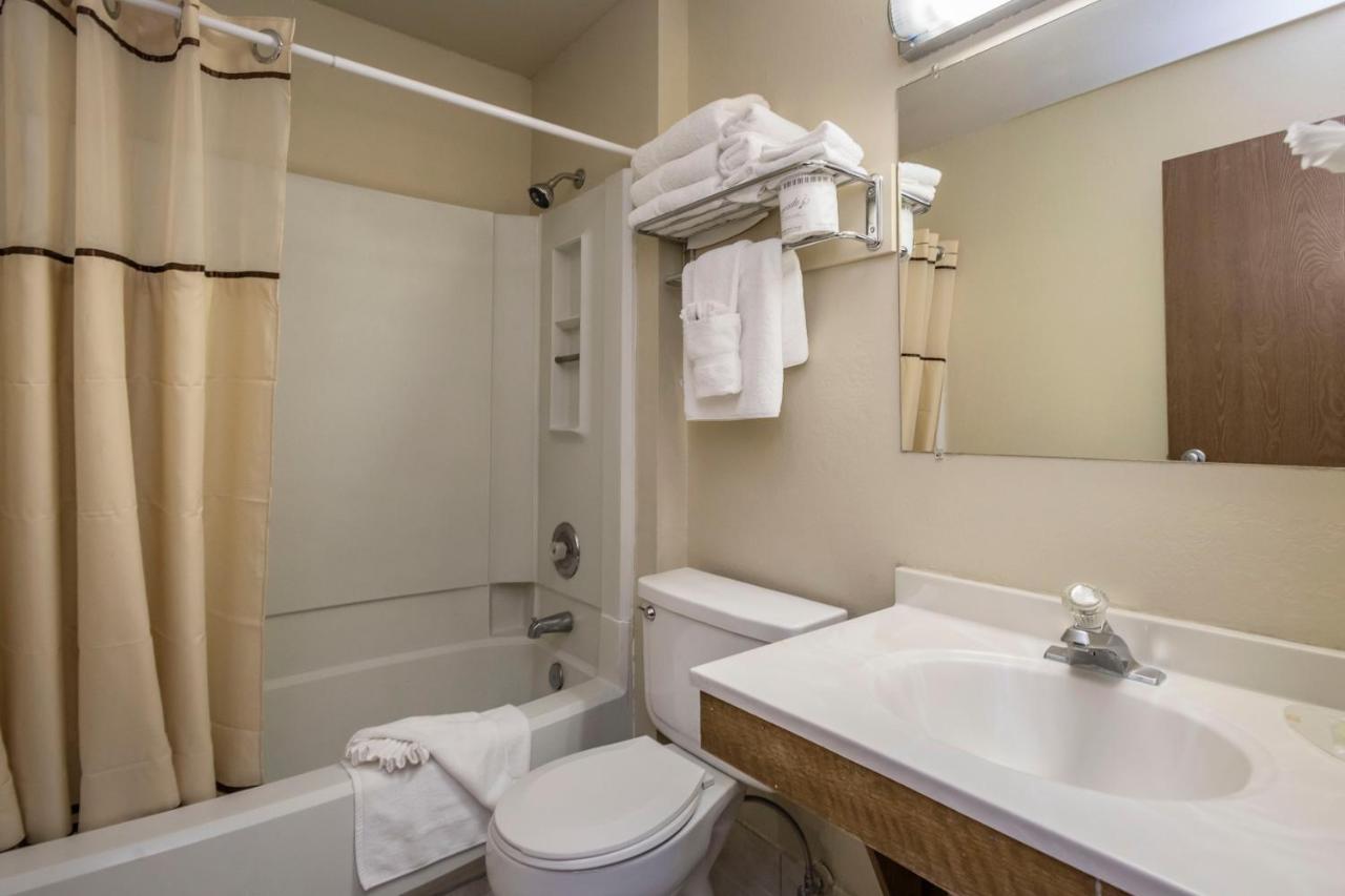 | Inn At Truckee