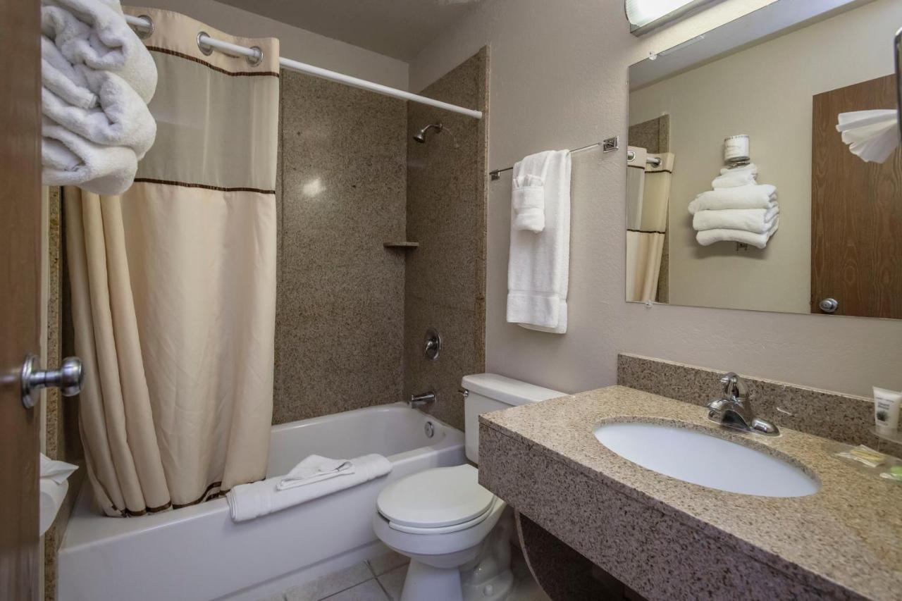 | Inn At Truckee
