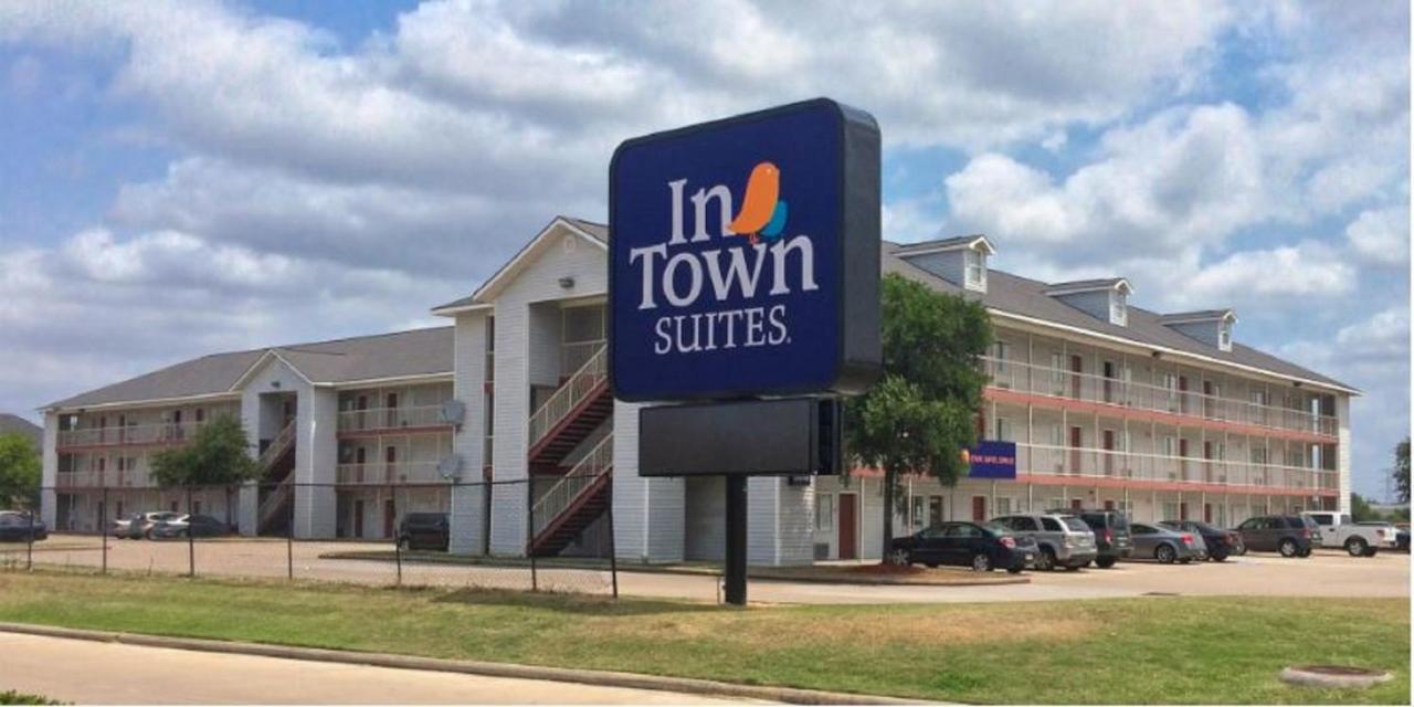  | InTown Suites Extended Stay Houston TX - Highway 6