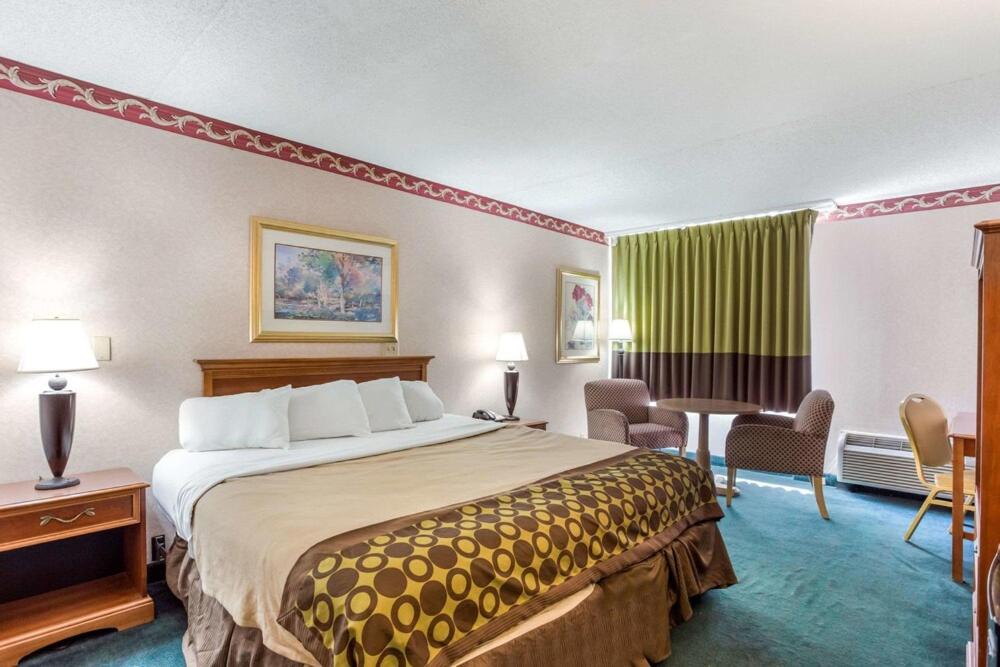 | Lotus by Hotel Inn