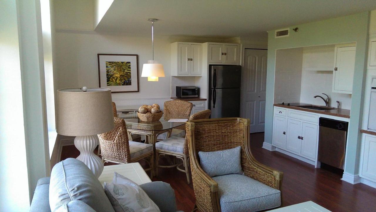  | Montauk Manor