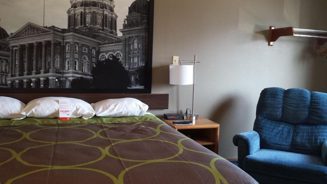 King Room- Non-Smoking at Super 8 by Wyndham Pella