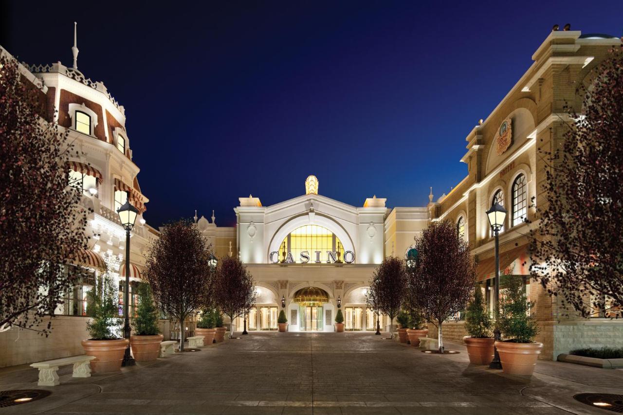 | River City Casino and Hotel