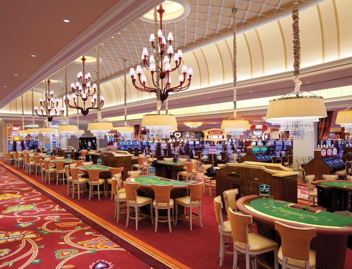 | River City Casino and Hotel