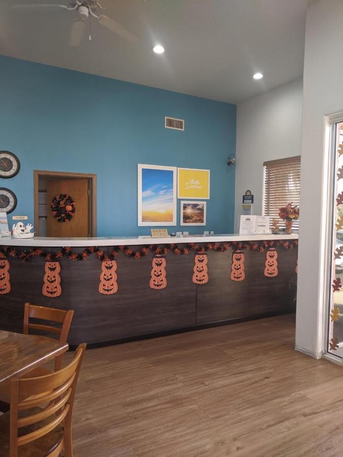 | Days Inn by Wyndham Bullhead City