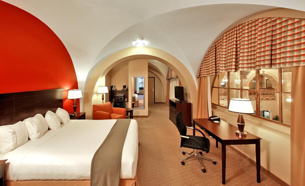 Suite with Two Beds - Non-Smoking at Holiday Inn Express Baltimore Downtown, an IHG Hotel