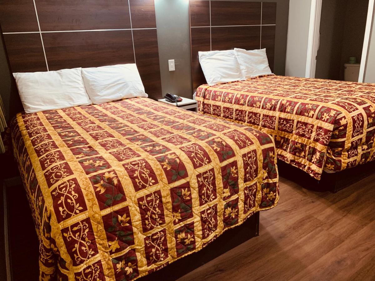 | Red Carpet Inn - Norristown
