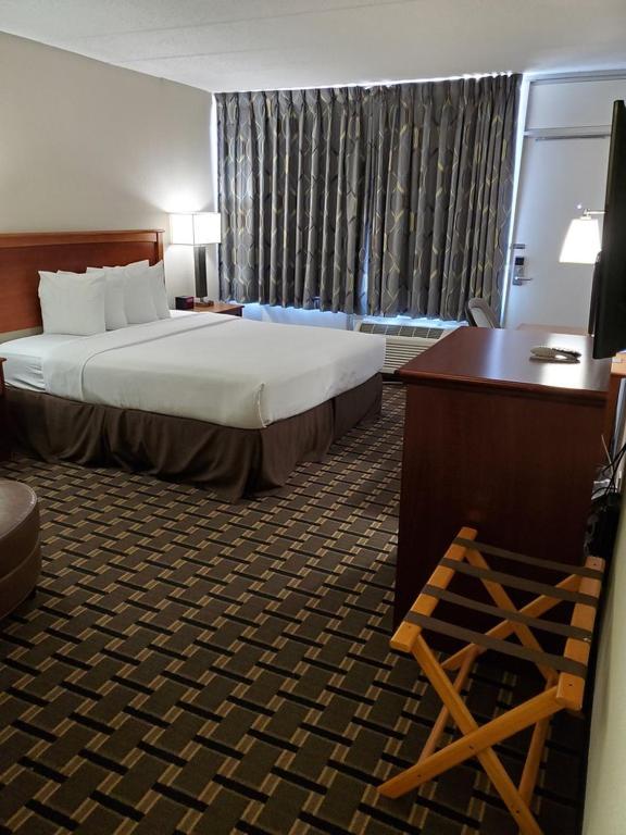 | C3 Hotel & Convention Center