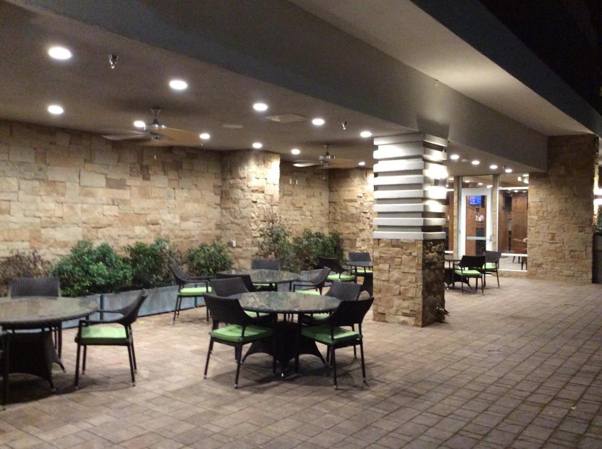| Holiday Inn Trophy Club, an IHG Hotel