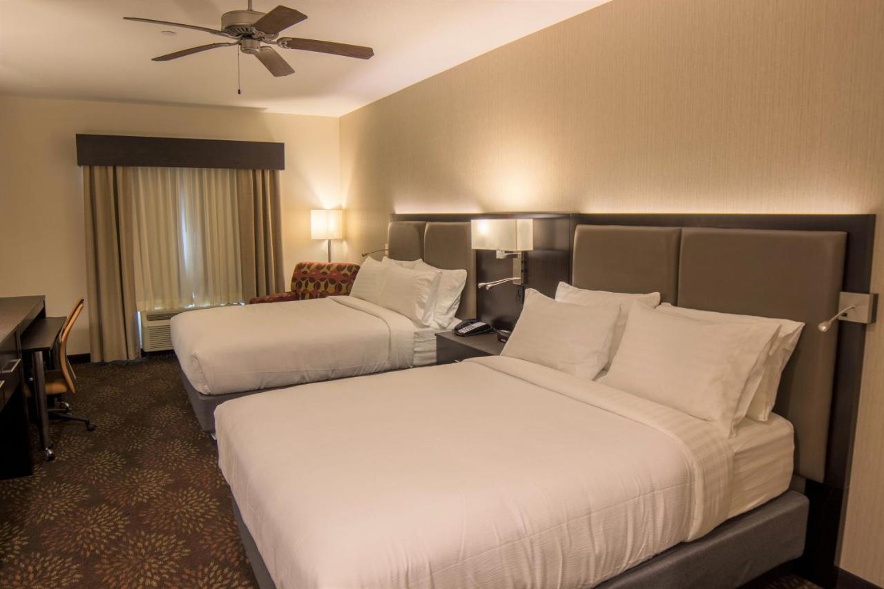 | Holiday Inn Trophy Club, an IHG Hotel