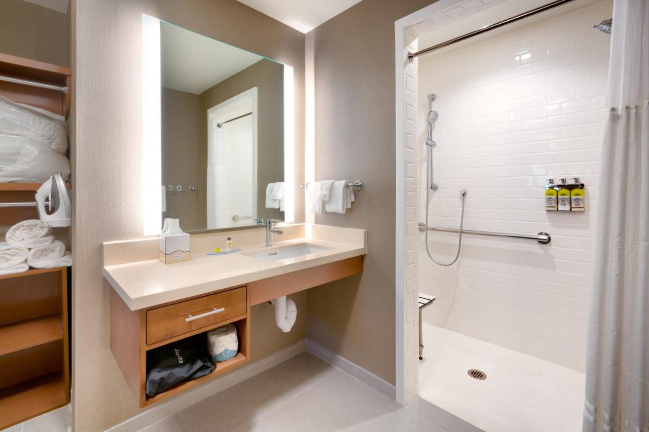 One-Bedroom Queen Room with Accessible Roll In Shower - Non-Smoking at Staybridge Suites Gainesville I-75, an IHG Hotel