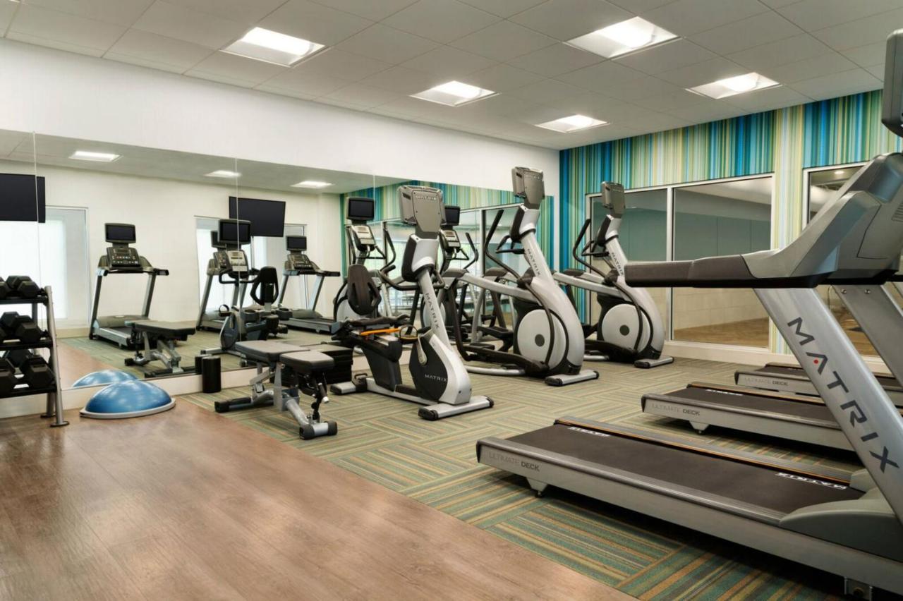  | Holiday Inn Express & Suites - Fort Wayne North, an IHG Hotel