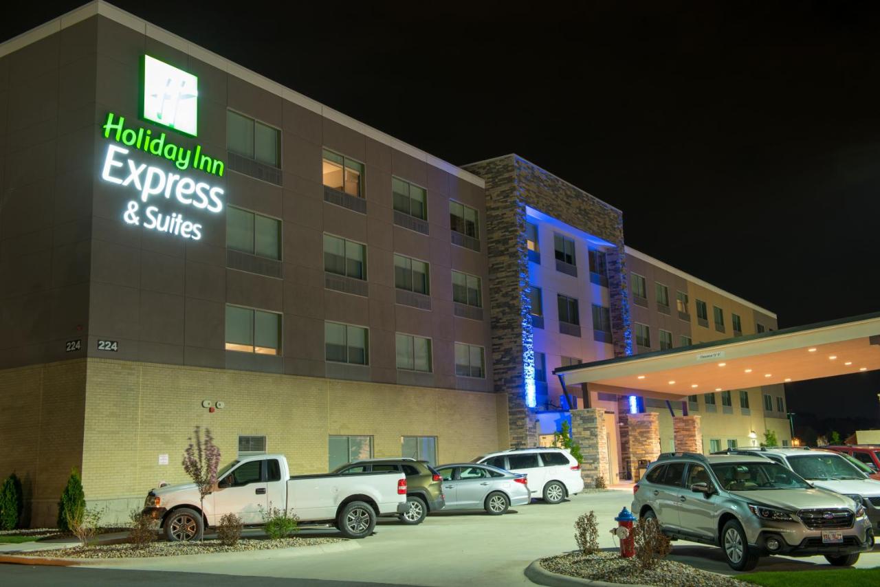 | Holiday Inn Express & Suites - Fort Wayne North, an IHG Hotel