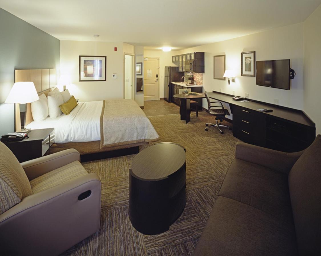  | Candlewood Suites Fort Collins, an IHG Hotel