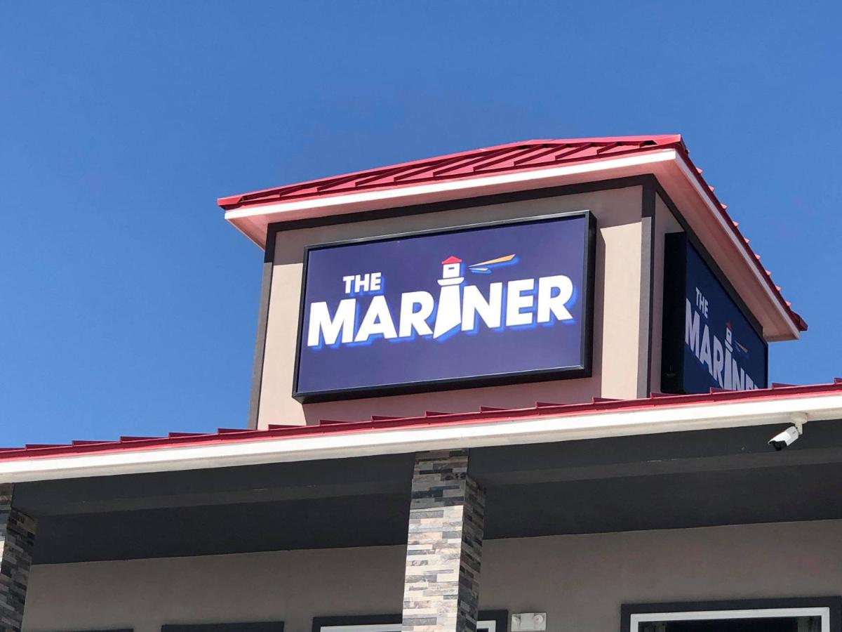 | Mariner Inn