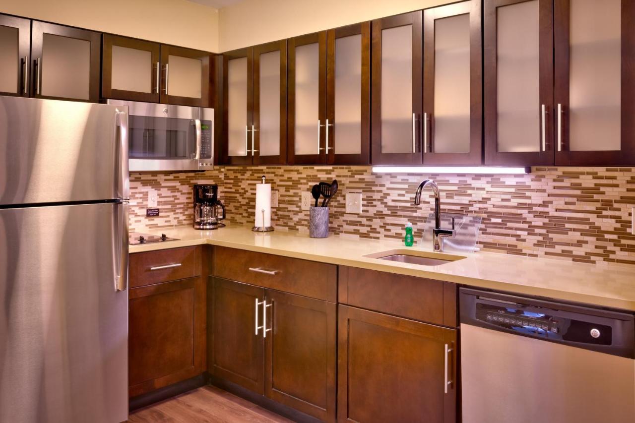 Queen Suite - Hearing Accessible at Staybridge Suites Cheyenne, an IHG Hotel