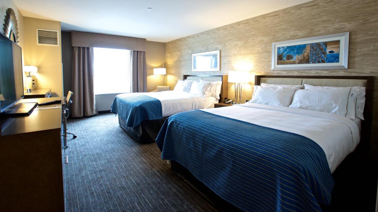 | Holiday Inn Express Fargo SW I94 Medical Center, an IHG Hotel