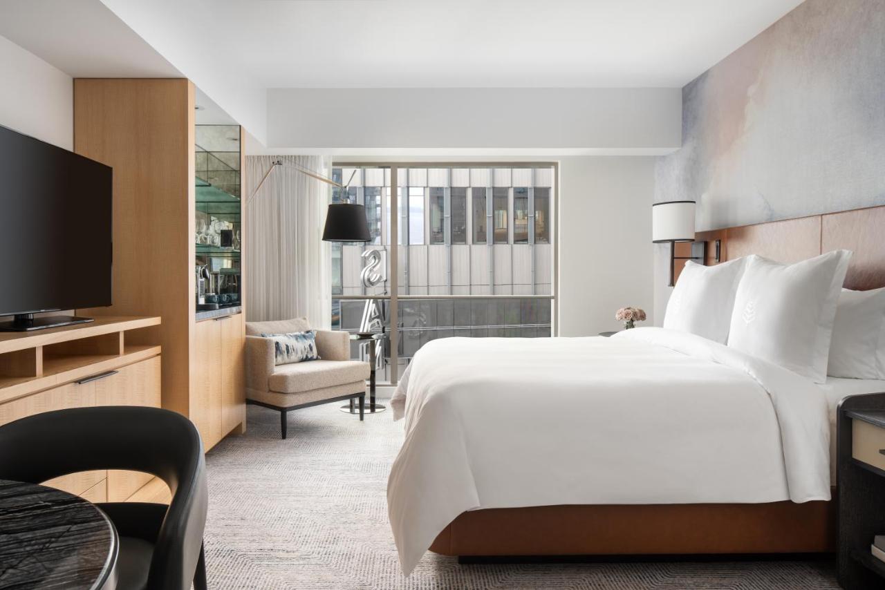 | Four Seasons Hotel Seattle