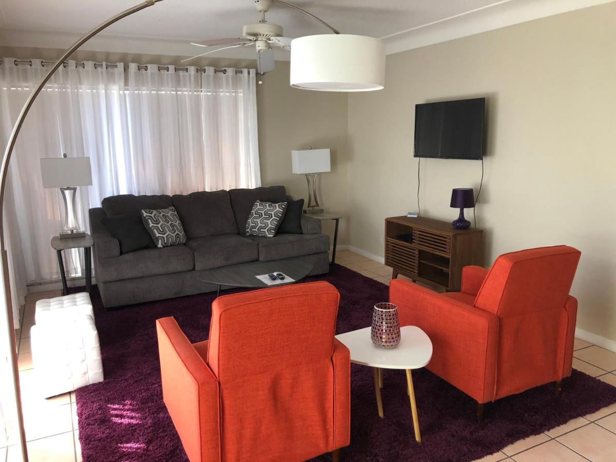 | Cheston House - Clothing Optional All Male Guesthouse