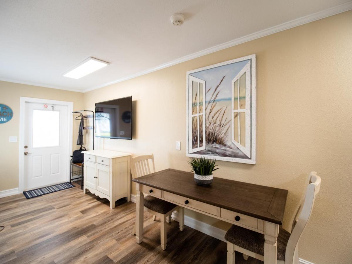 Deluxe King Suite at Caribbean Shores Waterfront Resort