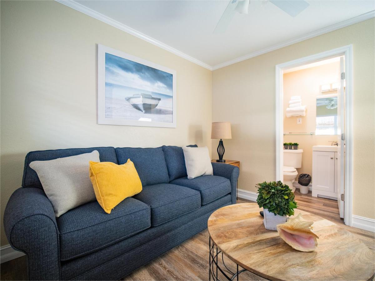 Studio Apartment at Caribbean Shores Waterfront Resort