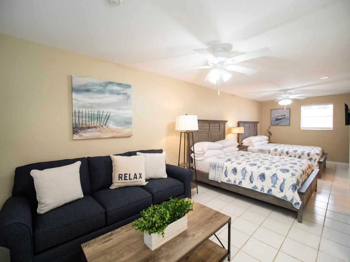 Deluxe Queen Studio at Caribbean Shores Waterfront Resort