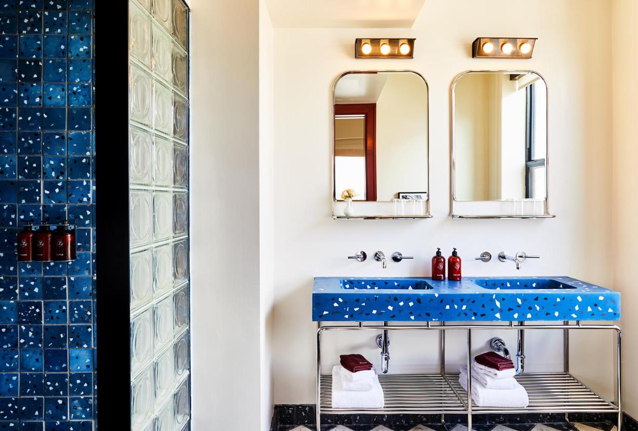 King Suite at The Siren Hotel, an Ash Hotel