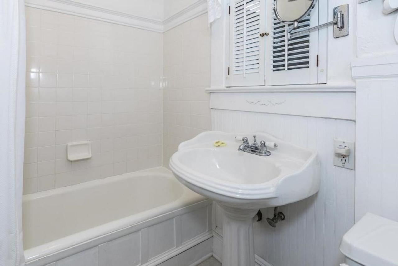 | The Old Powder House B&B