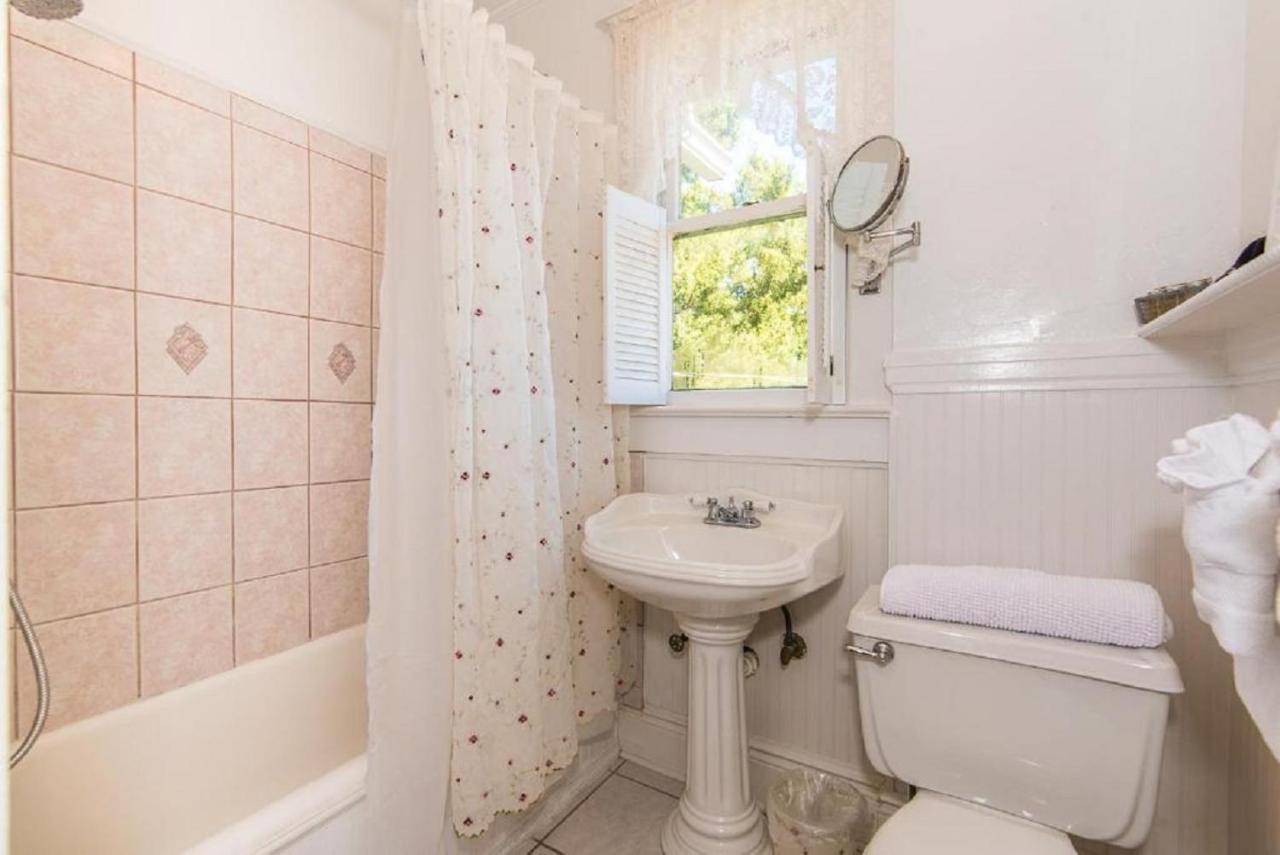| The Old Powder House B&B