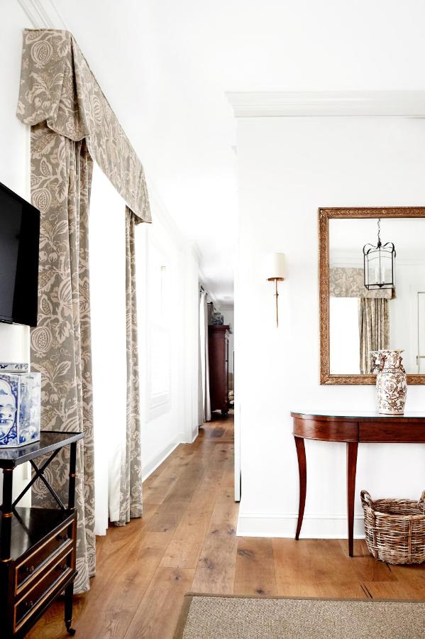  | Planters Inn - Charleston