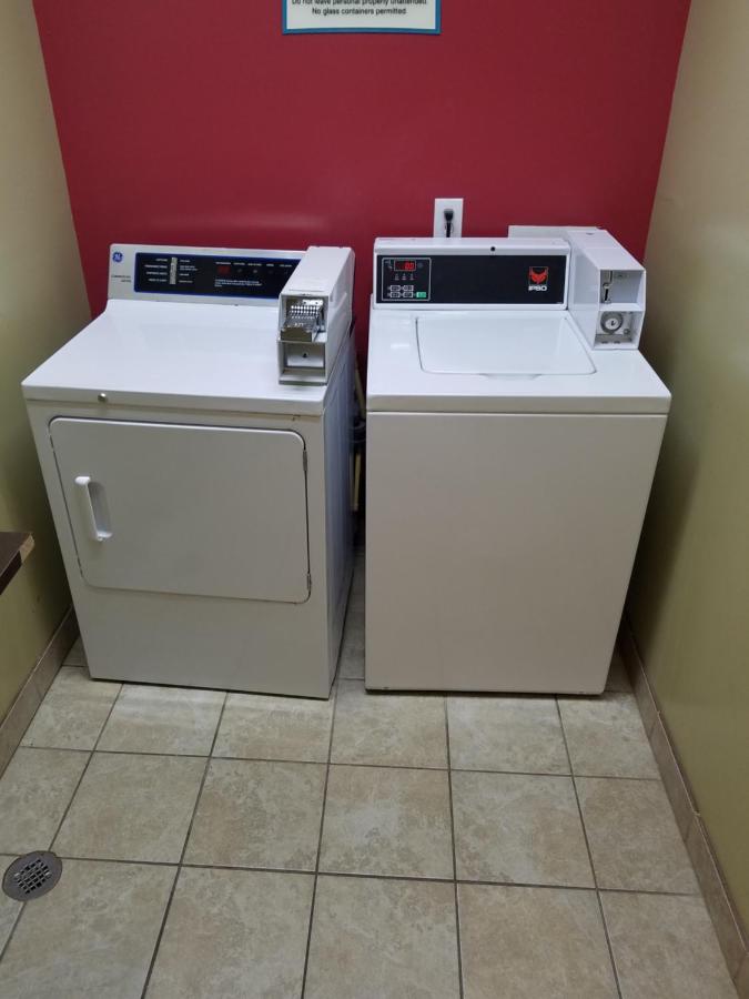 | La Quinta by Wyndham Atlanta Union City