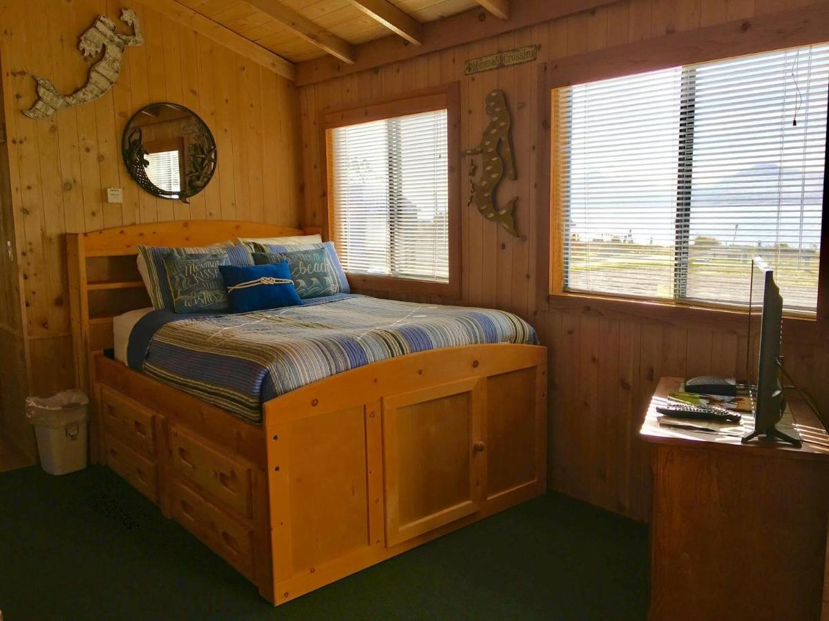  | Driftwood Inn