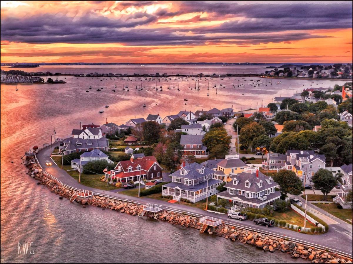 | The Beacon Waterfront Inn