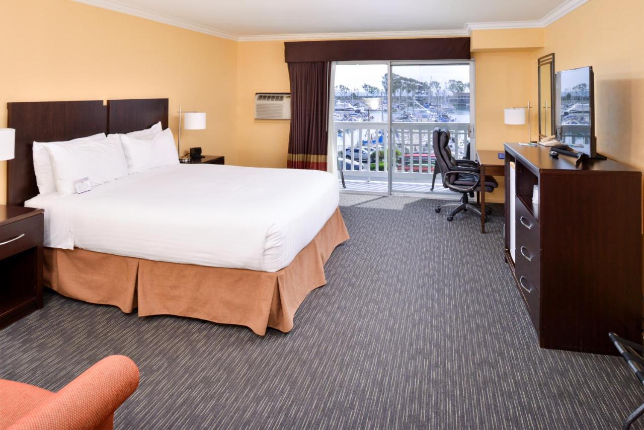 King Room with Harbor View at Dana Point Marina Inn