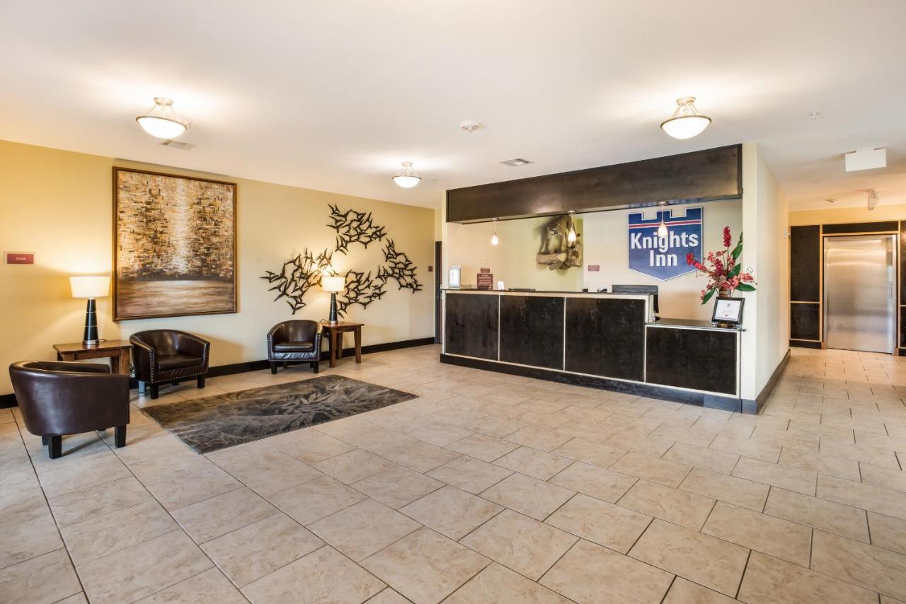 | Knights Inn Bunkie