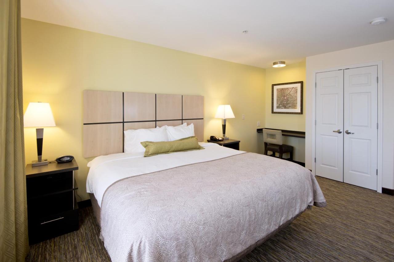 One-Bedroom King Suite at Candlewood Suites Greeley, an IHG Hotel