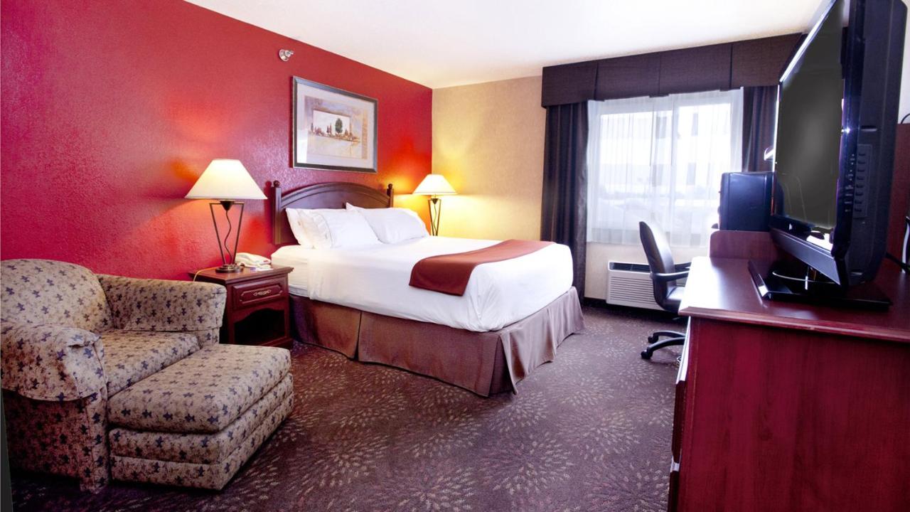  | Holiday Inn Express Jamestown, an IHG Hotel