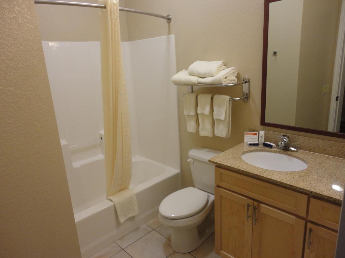 | Candlewood Suites Houston (The Woodlands), an IHG Hotel