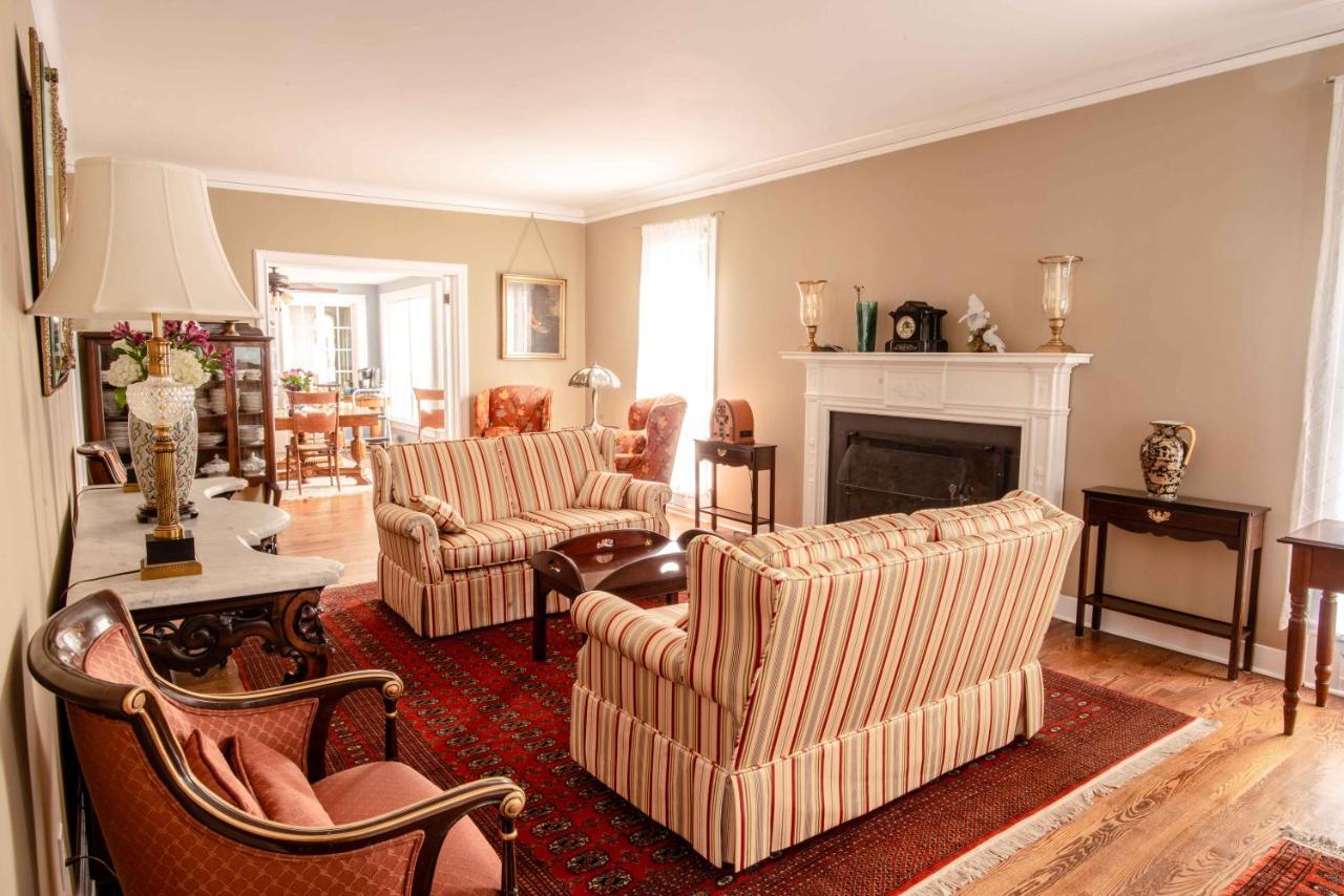  | Valparaiso Inn B&B