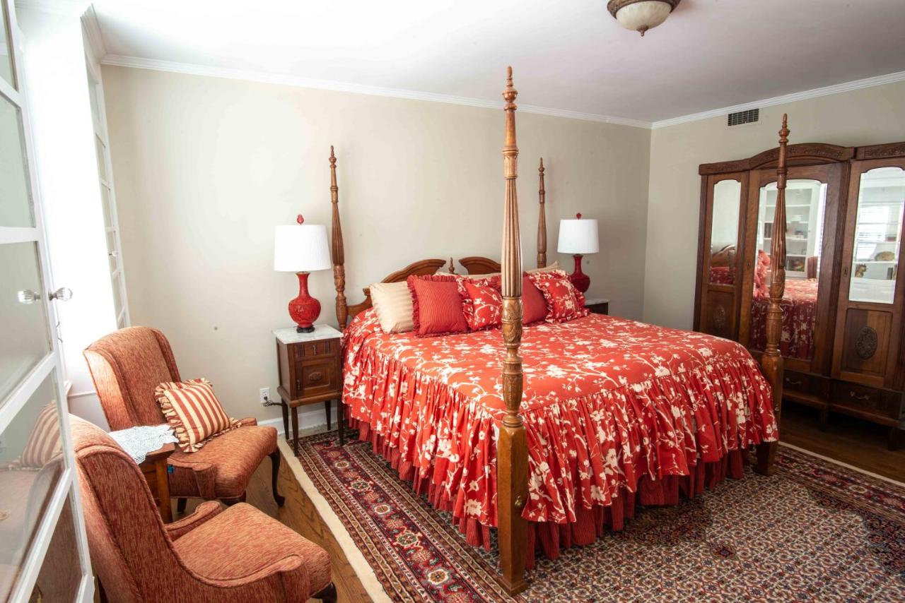  | Valparaiso Inn B&B