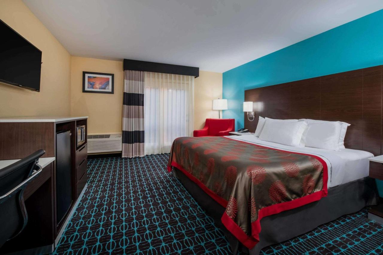 | Ramada by Wyndham Groton