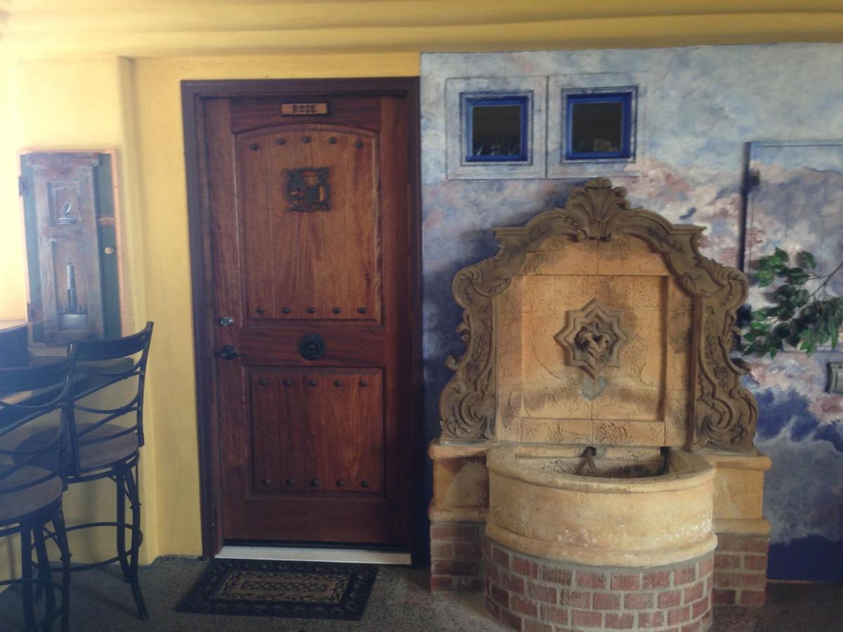  | Secret Garden Inn