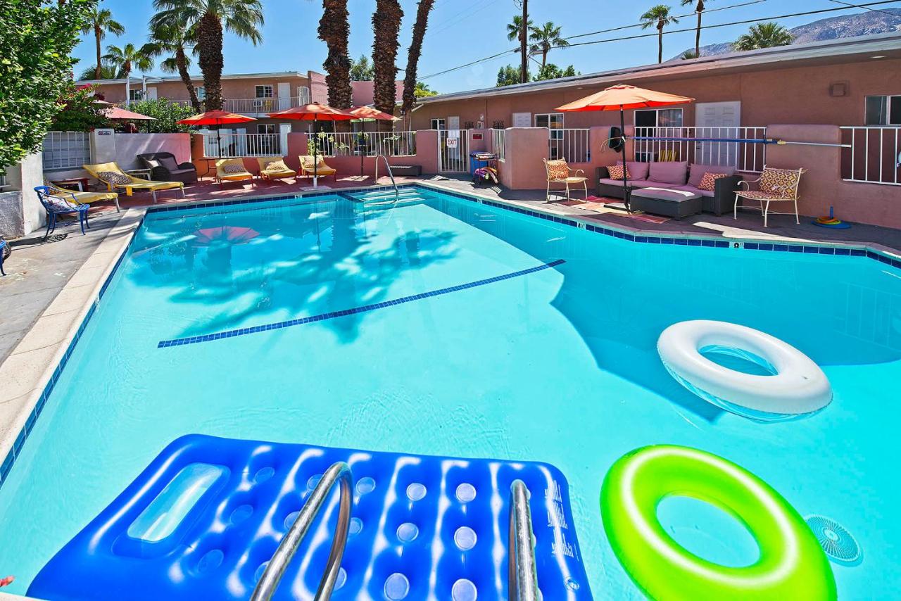 | Inn at Palm Springs