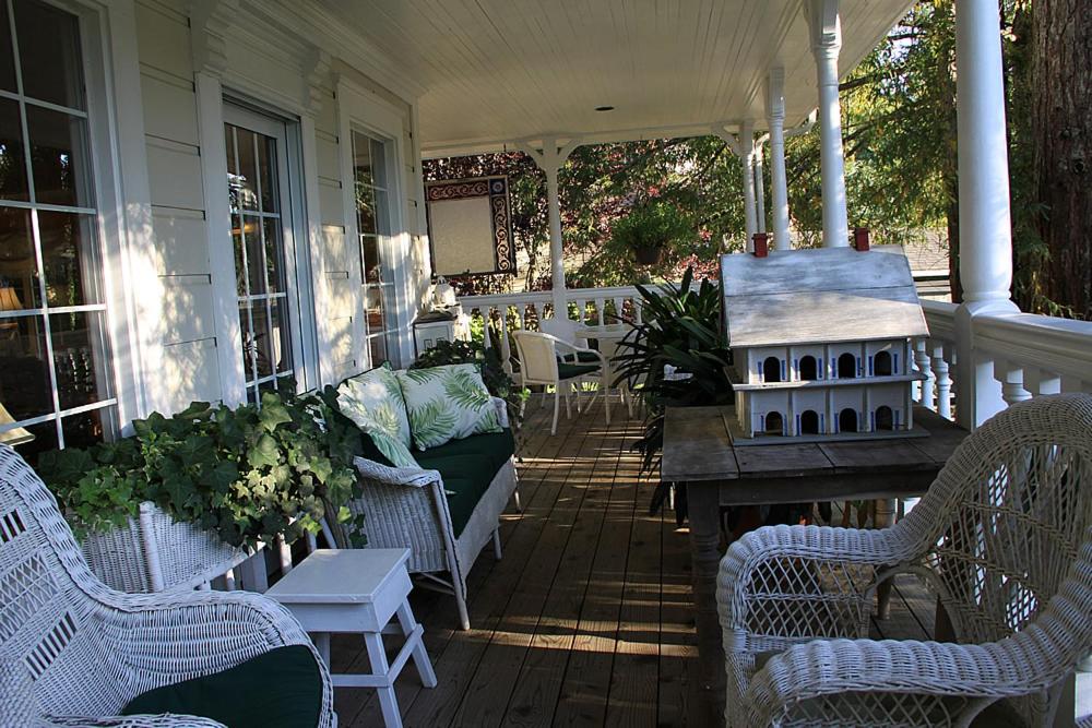 | Inn at Occidental