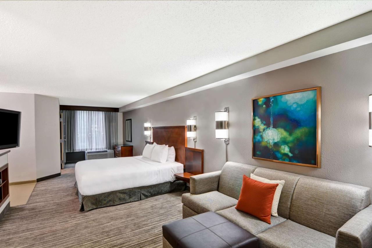 | Hyatt Place Birmingham/Hoover